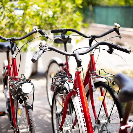 New Ipoint Szálloda