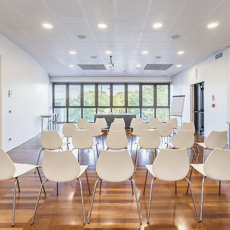 Szálloda New Ipoint 4*