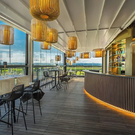 New Ipoint Hotel 4*